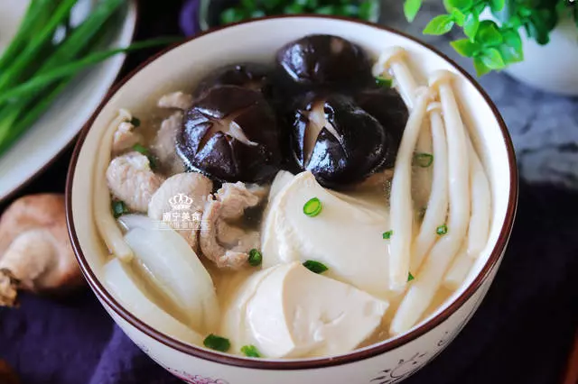 冷天要多給家人喝這道湯,鮮香美味營養足,常喝提高免疫力不感冒