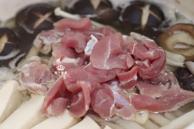 冷天要多給家人喝這道湯,鮮香美味營養足,常喝提高免疫力不感冒