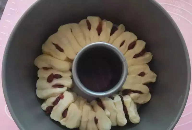 一款超好吃的手撕麵包 | 蔓越莓酥粒手撕包