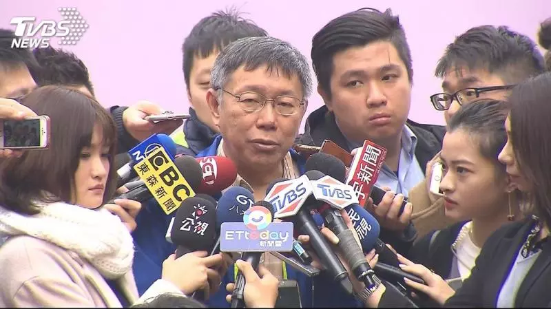 羅霈穎嗆想跟高雄一樣熱鬧 柯:台北金流高