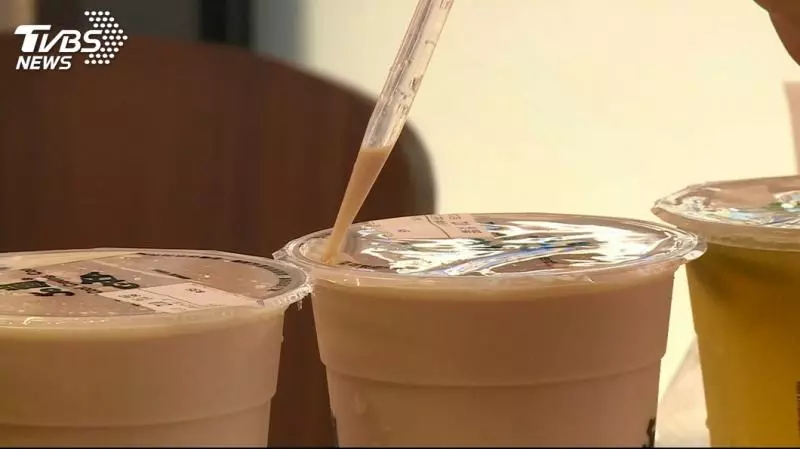 注意!港抽驗手搖飲 這種含糖最高