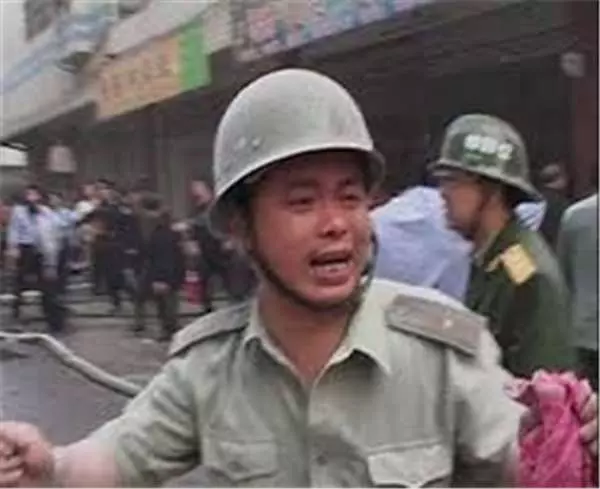 他們「臨終前」的最後一面,場面如此震撼人心,你被哪張觸動了?最後一張真的好痛...
