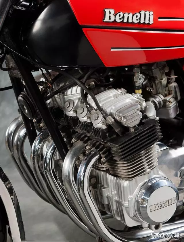 世界上首款量產6缸摩托車——Benelli 750 & 900 Sei