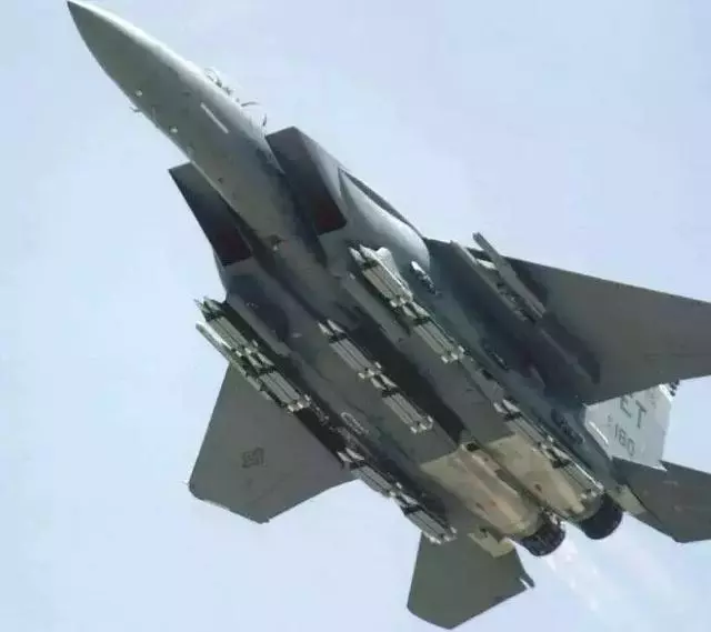 國產重型戰機為何不出口?有三大原因,其中一個和俄羅斯有關