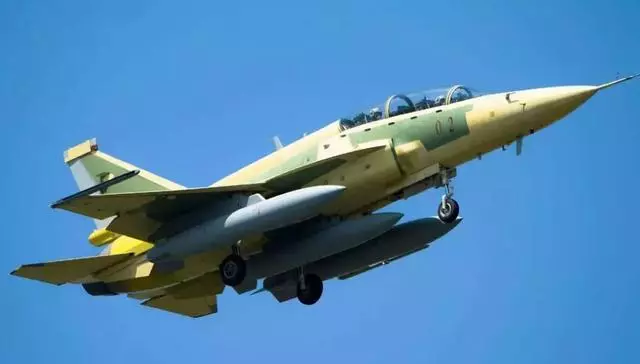 國產重型戰機為何不出口?有三大原因,其中一個和俄羅斯有關