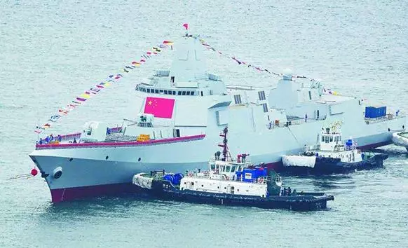 055驅逐艦單艦防空性能有多強?專家:能頂2艘052D或者4艘伯克級