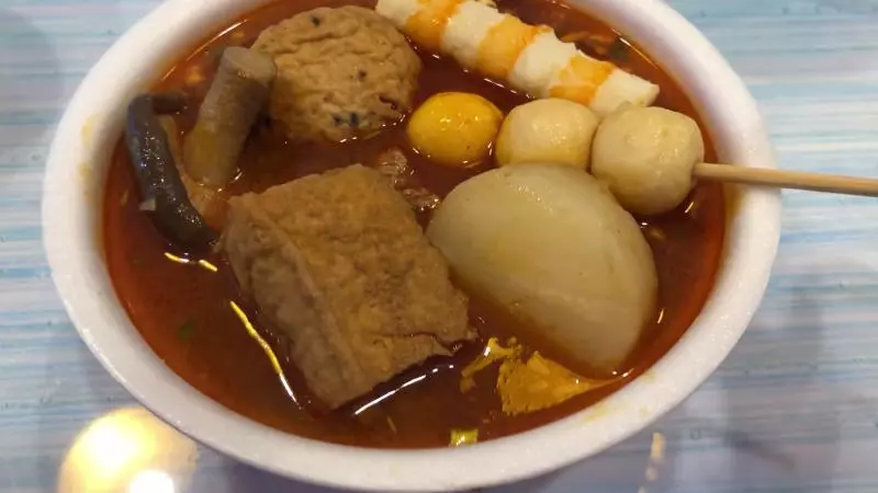 美國網紅逛台灣小7「吃到停不下來」 觀看狂飆千萬…外國網友:想搬去台灣!