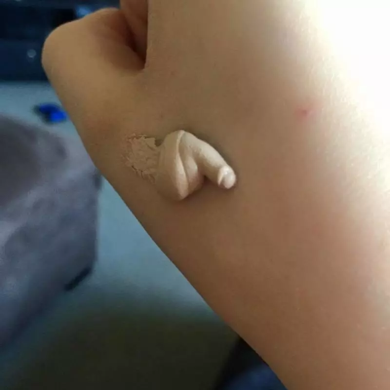 25張「看起來很正常但是你看第二眼後就會大叫WTF」的超莫名其妙隱藏亮點照。