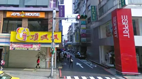 金雞母跑了!東區沒落「租金170萬→100萬」沒人敢租 房東吐苦水「政府都不幫忙」被嗆翻了