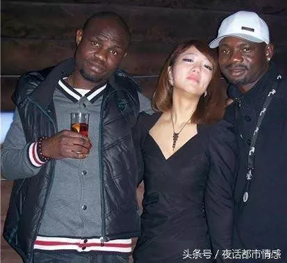 正妹以為嫁給有錢的黑人後就能舒服過日子,沒想到嫁過去後每天吃這些黑色巨物!讓她崩潰到哭著想回家!!