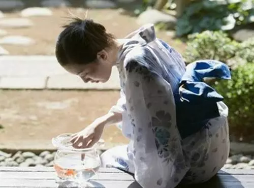 中國男人自述,娶個日本老婆後,晚上實在太累了!