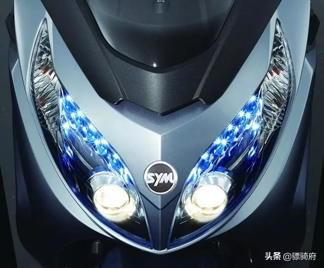 400CC級別的兩款台灣品牌大型踏板車的全方位解析