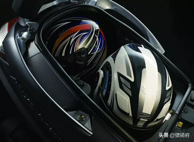 400CC級別的兩款台灣品牌大型踏板車的全方位解析