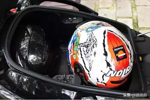 400CC級別的兩款台灣品牌大型踏板車的全方位解析