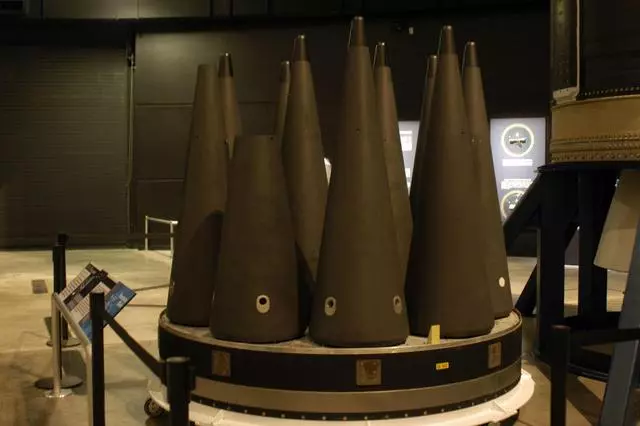 美將在世界各盟國部署核武器,恢復冷戰核彈儲備機制,備戰核冬天
