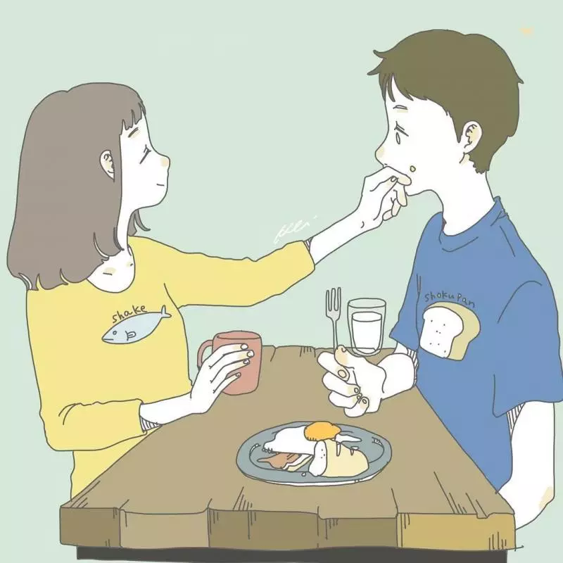 這款男友根本行走的暖爐~ 「超甜情侶日常」體貼都在細節裡