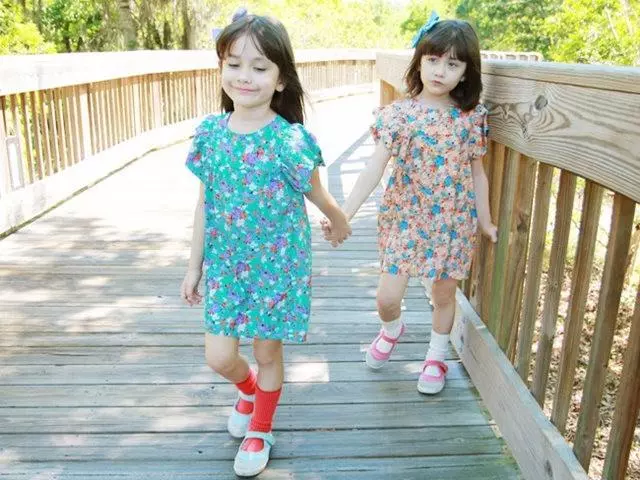 這對「全球最正雙胞胎」小時候是萌系美少女 長大後變成「男孩們的夢中情人」!