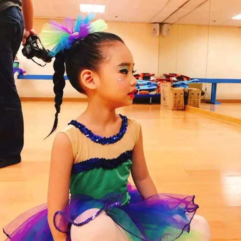 小S兩女兒都是舞蹈冠軍!6歲女兒「暴風成長」比媽更像巨星,她炫耀:我太會生了!