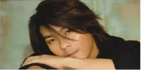 還記得阿杜嗎?他15歲逃學在工地做7年,一夕爆紅後卻再也沒回來!如今的他竟!