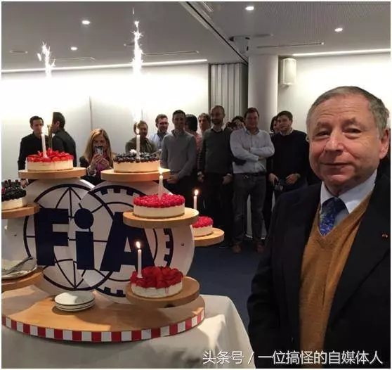 55歲楊紫瓊近照曝光!也差太多了吧!原來千億身家的外籍老公每天面對這樣的老婆!