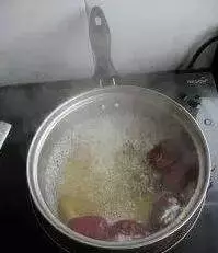 一種水煮的水果茶,讓我1周瘦了3公斤,還解決了之前的便秘問題