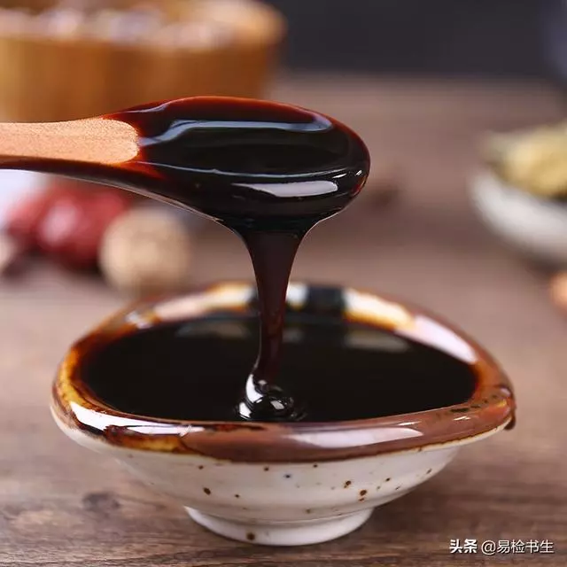 濕氣重,這2個部位會變大?專家:1拉2拍3飲茶,濕氣嚇跑了!