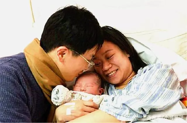 婆婆去世,懷孕回娘家養胎三月,臨產時母親拿出一張紙,我傻眼了