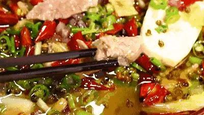 紅紅火火的水煮肉片做法來啦
