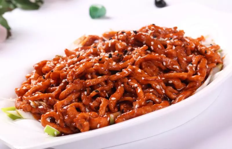 京醬肉絲這樣做才好吃,肉絲滑嫩,咸甜可口,隔著螢幕流口水
