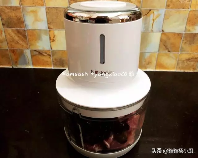 用此餡包餃子,鮮嫩多汁,補血潤燥,怎麼吃都不膩,多吃不胖!