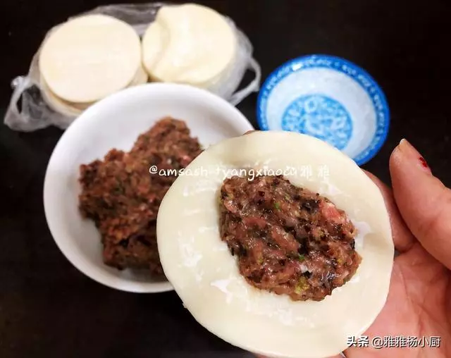 用此餡包餃子,鮮嫩多汁,補血潤燥,怎麼吃都不膩,多吃不胖!