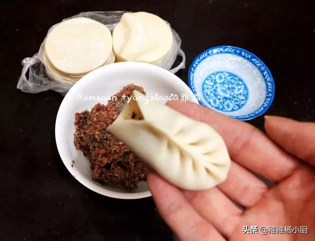 用此餡包餃子,鮮嫩多汁,補血潤燥,怎麼吃都不膩,多吃不胖!