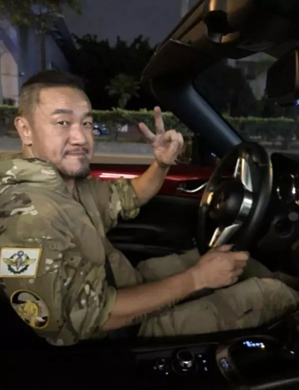 前妻罹癌後被男友拋棄,陳為民堅持陪伴在身邊到她離世,只為了這句「25年前的誓詞」!讓網友稱讚:不愧是真男人!