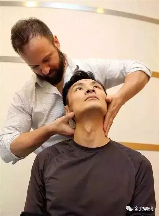 全套整脊手法彙總,收藏!