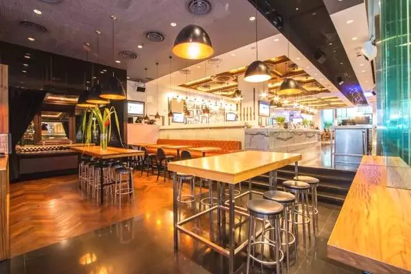 新加坡喝酒太貴?10新幣以下的這14家小酒館走起~