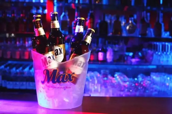 新加坡喝酒太貴?10新幣以下的這14家小酒館走起~