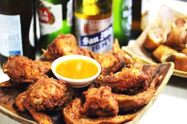新加坡喝酒太貴?10新幣以下的這14家小酒館走起~