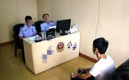 孫子偷盜奶奶一百萬積蓄,奶奶罵其不孝怒報警,網友:真孝順