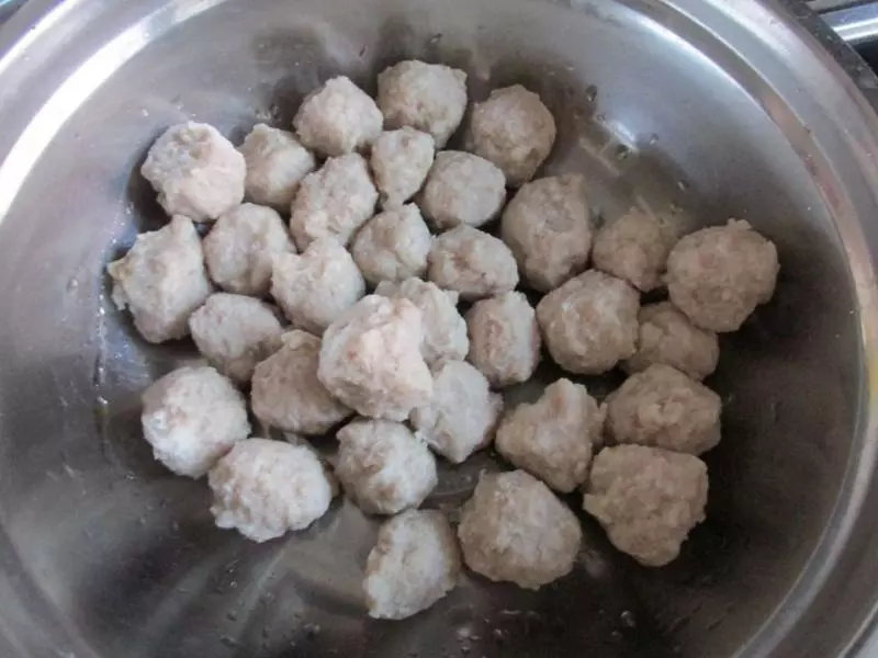 這個菜不炸不煎,比四喜丸子入味,比獅子頭方便,寓意好更健康