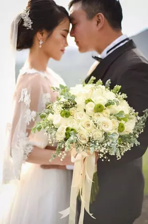 還記得《小孩不笨》超重義氣的他嗎?16年後娶空姐「晉升人夫」網驚:完全認不出來...