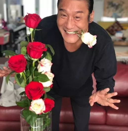 有情有義真漢子!梁家輝每天開車接送醫院治療,外籍幫傭「抗癌成功」!