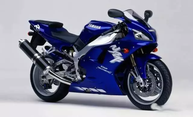 日系仿賽歷史:山葉(YAMAHA)YZF-R1(中)