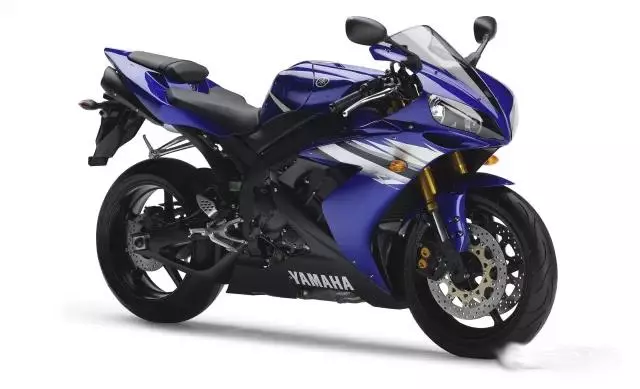 日系仿賽歷史:山葉(YAMAHA)YZF-R1(中)
