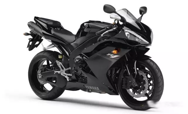 日系仿賽歷史:山葉(YAMAHA)YZF-R1(中)