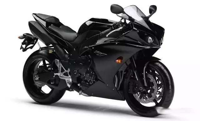 日系仿賽歷史:山葉(YAMAHA)YZF-R1(中)
