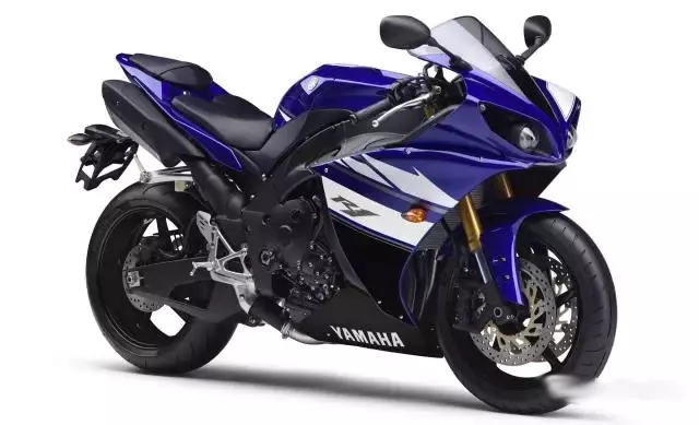 日系仿賽歷史:山葉(YAMAHA)YZF-R1(中)