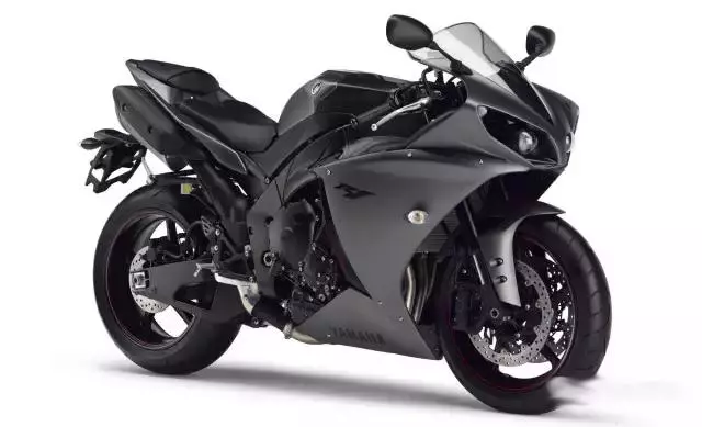 日系仿賽歷史:山葉(YAMAHA)YZF-R1(中)