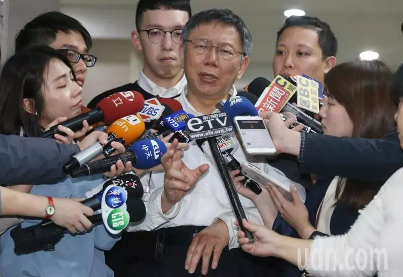 王世堅自許獸性問政 柯文哲酸:他承認是禽獸,太好了