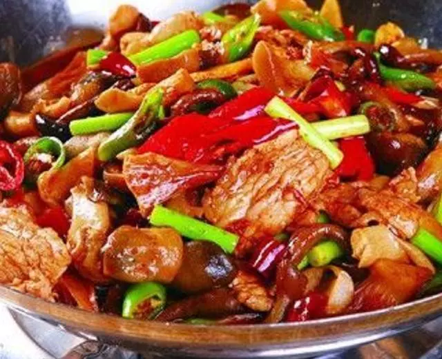 宿舍中那些「奇葩」做飯方式,熱水壺只是初級,最後一種重口味