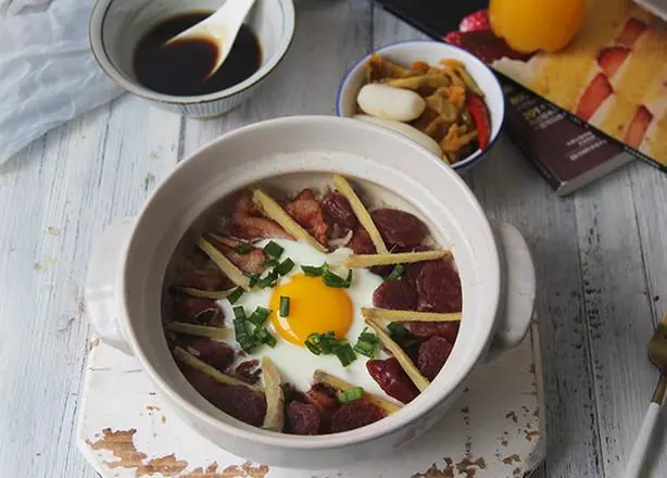 在家就能做「腊味雙拼飯」,清爽不油膩,一看就會,0失敗率!